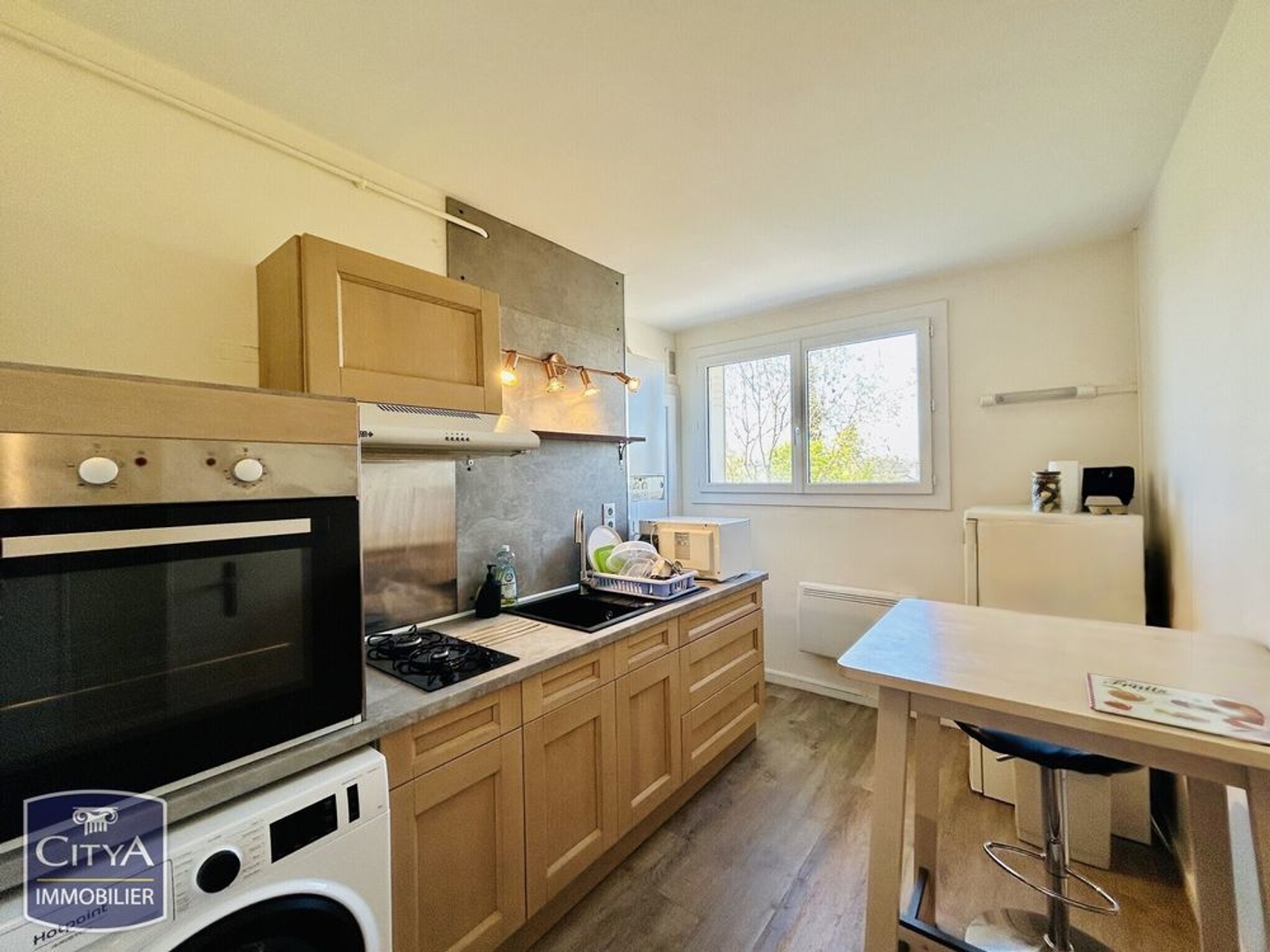 Appartement à vendre - 2 pièces - 51m2 - Châteauroux (36000)