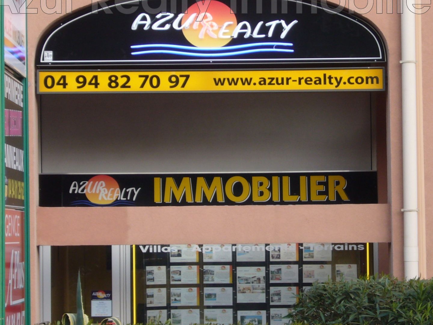 Immeuble commercial 47 m²