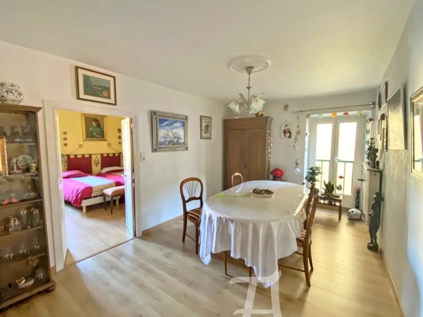 Grand 4 pièces avec combles aménagés