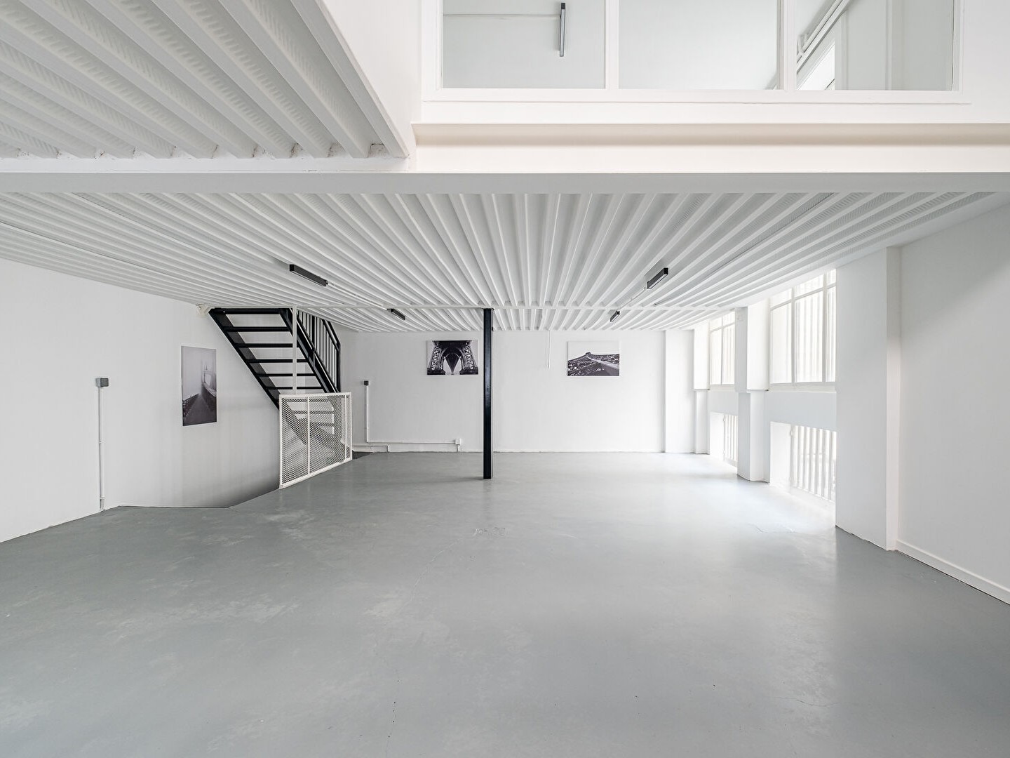 Local commercial / bureaux coeur Hôtel de ville 163 m²