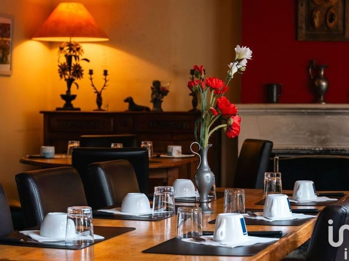 Immeuble commercial 1000 m²