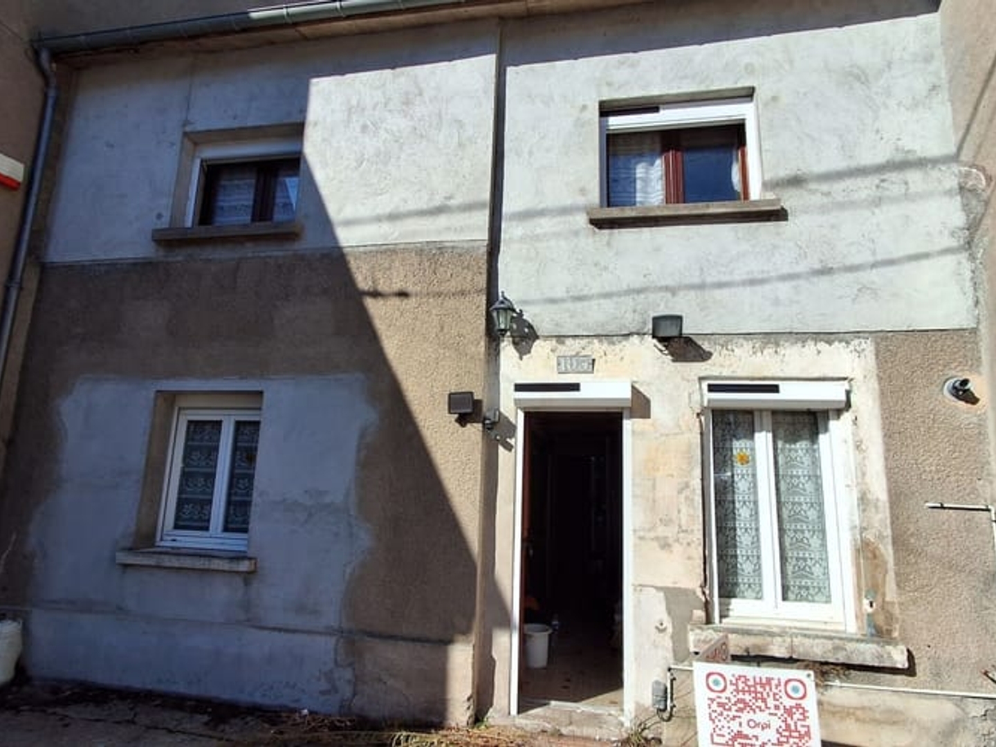 Maison à vendre - 3 pièces - 85m2 - Cosne-Cours-Sur-L... (58200)