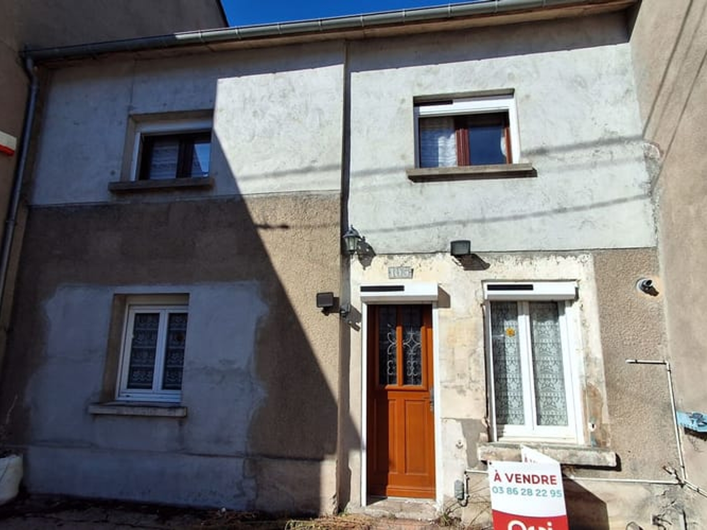 Maison à vendre - 3 pièces - 85m2 - Cosne-Cours-Sur-L... (58200)