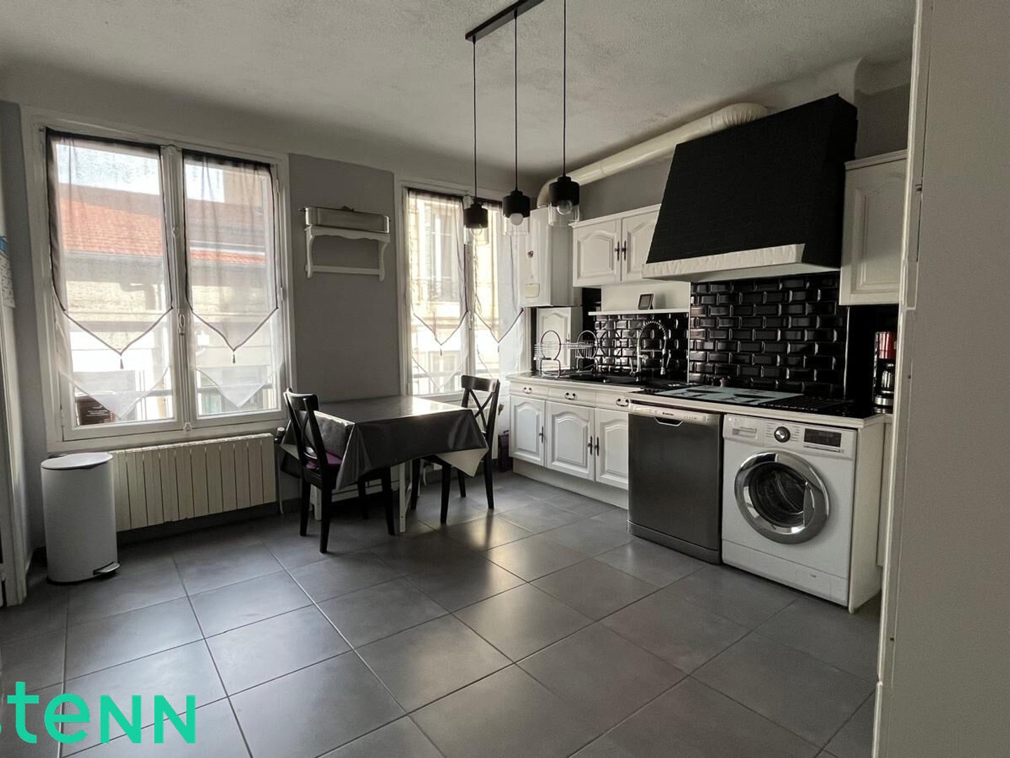Appartement à vendre - 4 pièces - 97m2 - Saint-Étienne (42000)