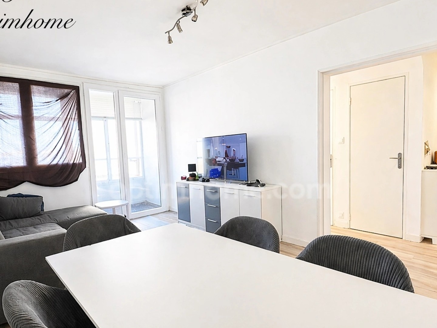 Appartement T3 loué avec loggia et cave à SETE (34)