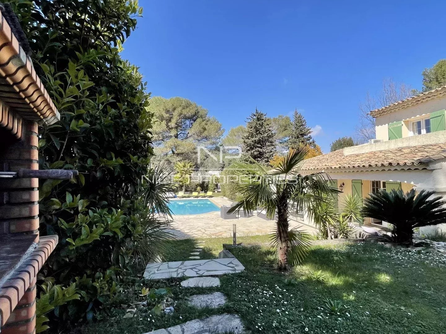 Maison à vendre - 6 pièces - 180m2 - Cannes (06400)