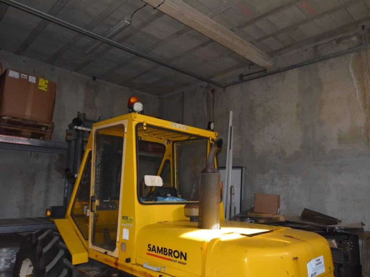 À vendre local agroalimentaire de 802m² en Lozère