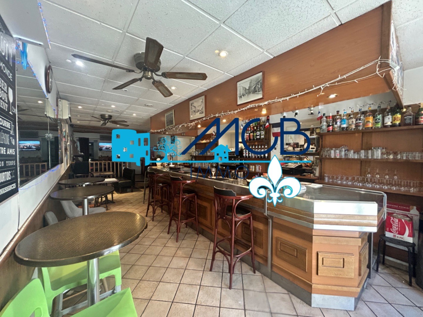 Bar Restaurant Licence IV