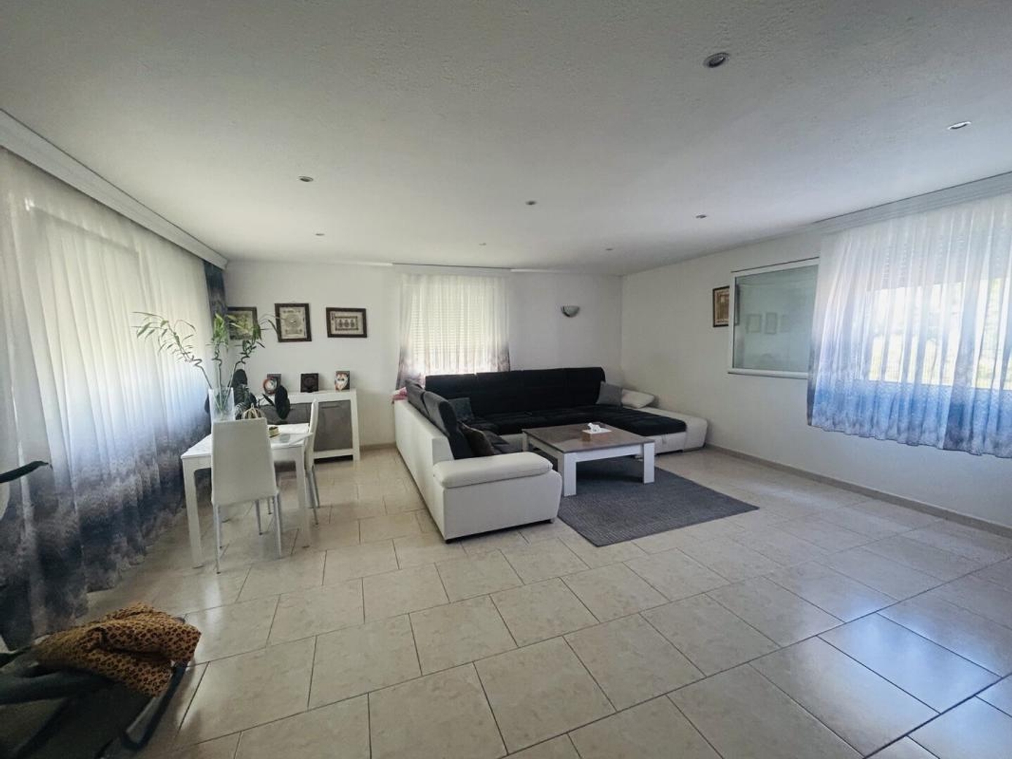 AUDINCOURT MAISON 210 M2 AVEC APPARTEMENT INDEPENDANT