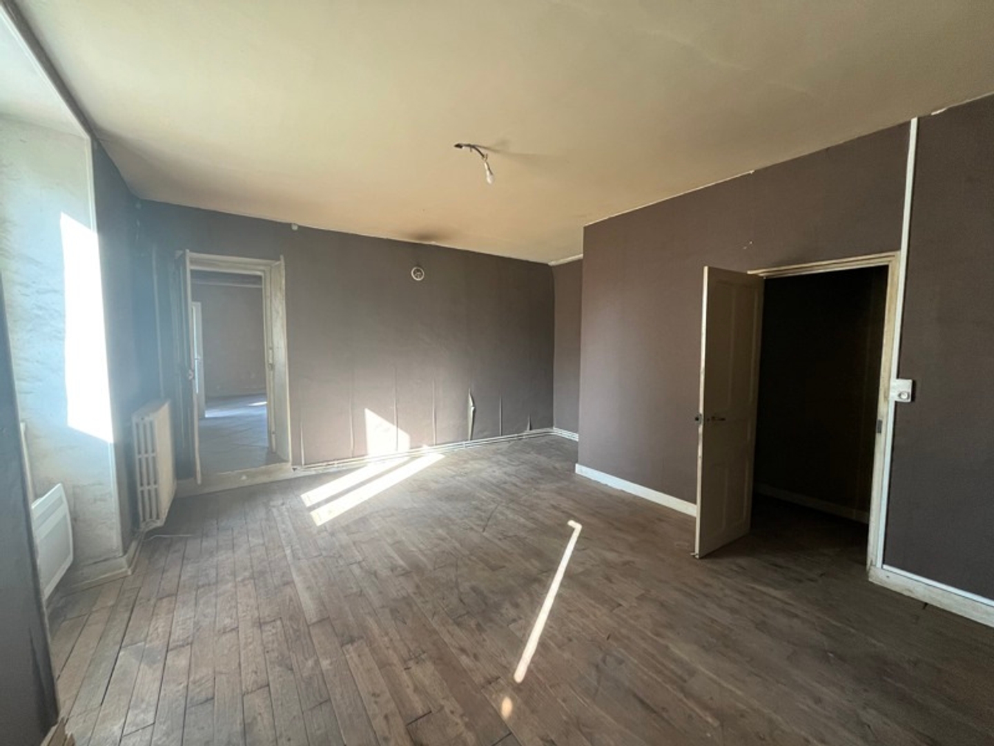 Maison à vendre - 6 pièces - 157m2 - Saint-Martial-De-... (24300)