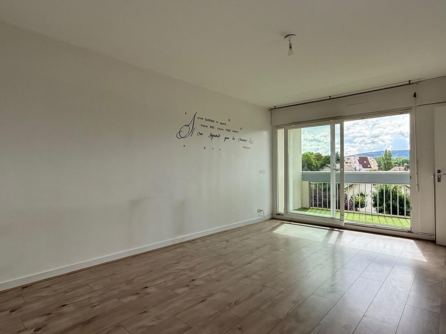 Appartement à vendre - 4 pièces - 77m2 - Besançon (25000)