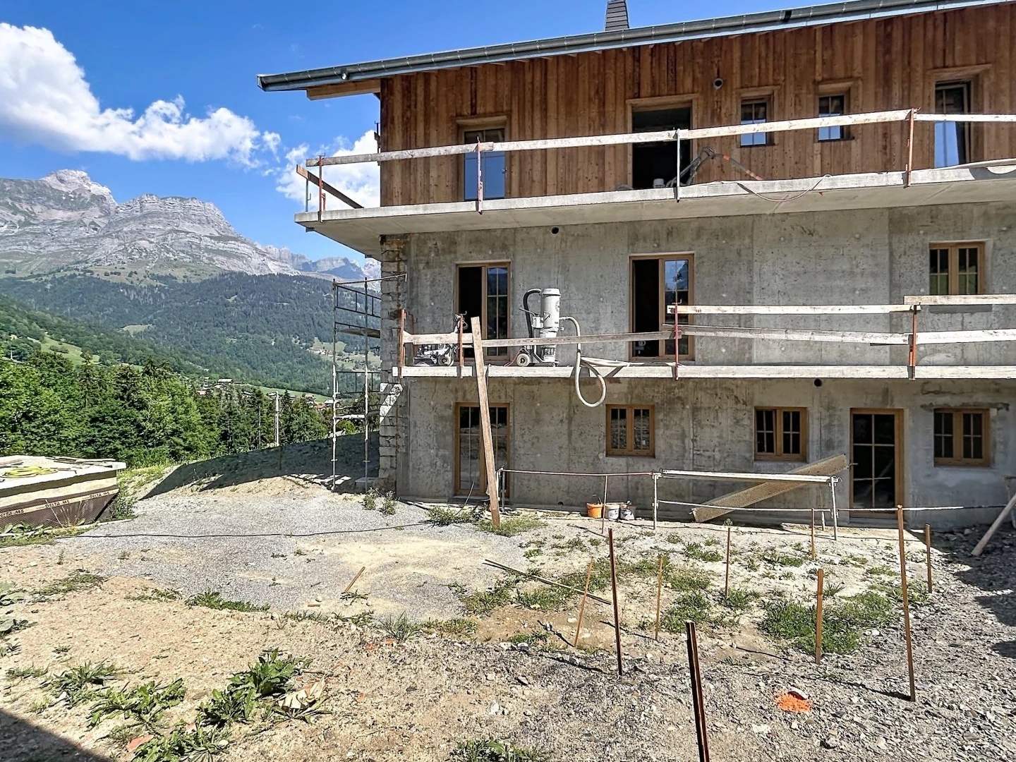 Appartement à vendre - 187m2 - Sallanches (74700)