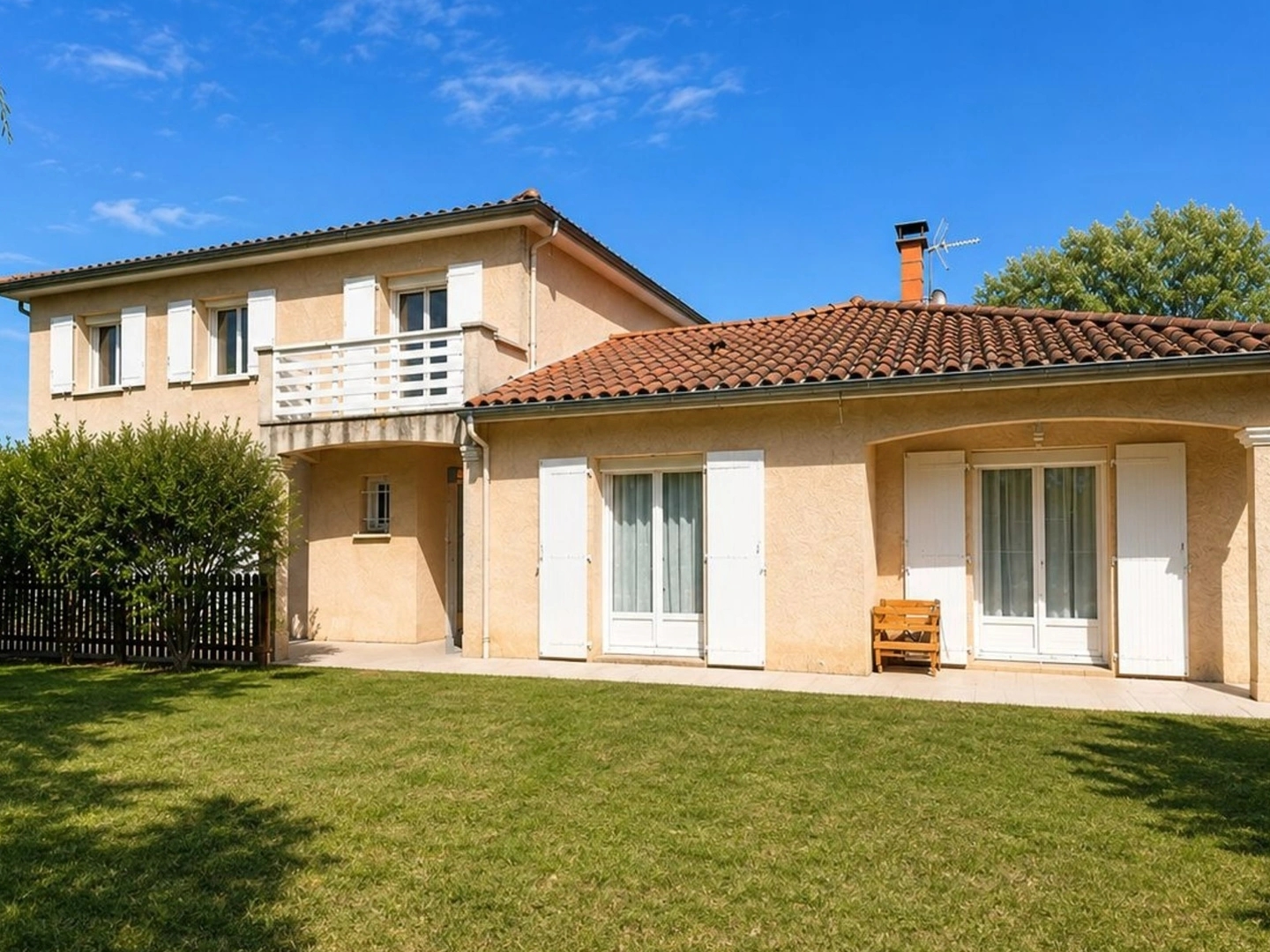 Maison 8 pièces 259 m²