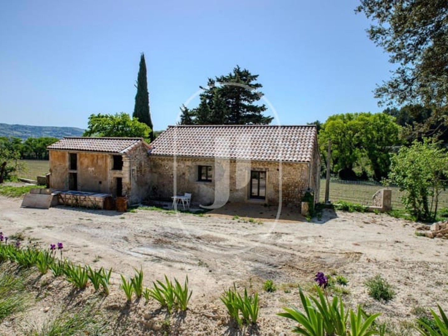 Demeure vigneronne à restaurer à vendre à Visan