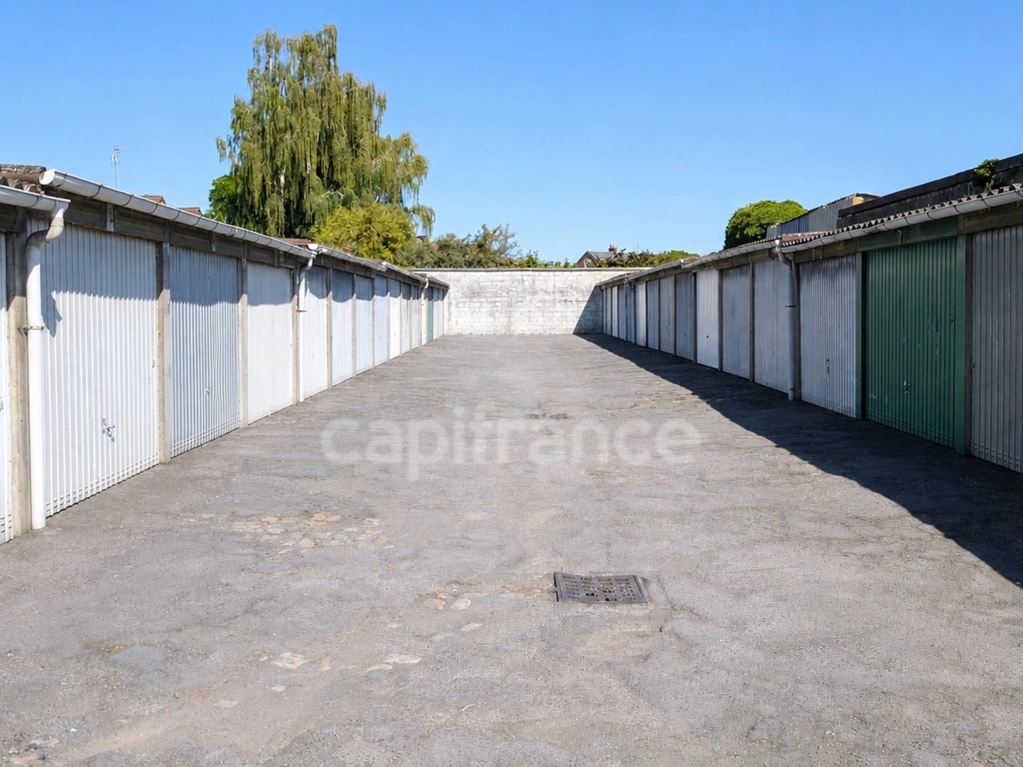 Parking/Garage/Box