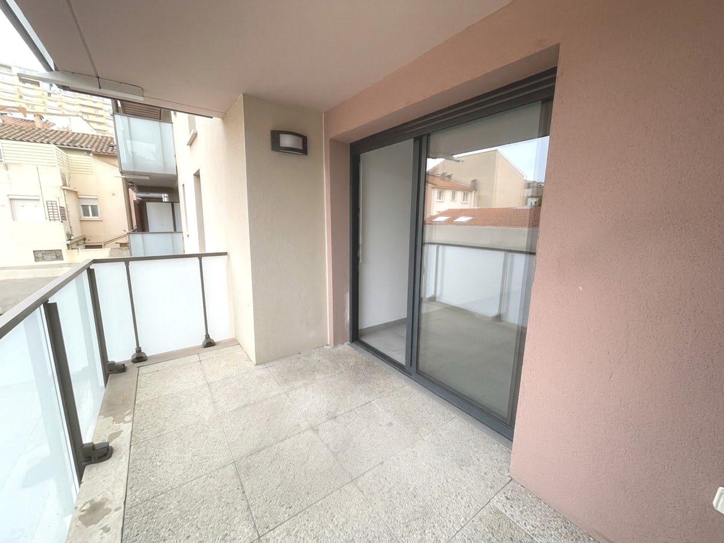 Appartement à vendre - 3 pièces - 60m2 - Port-Vendres (66660)