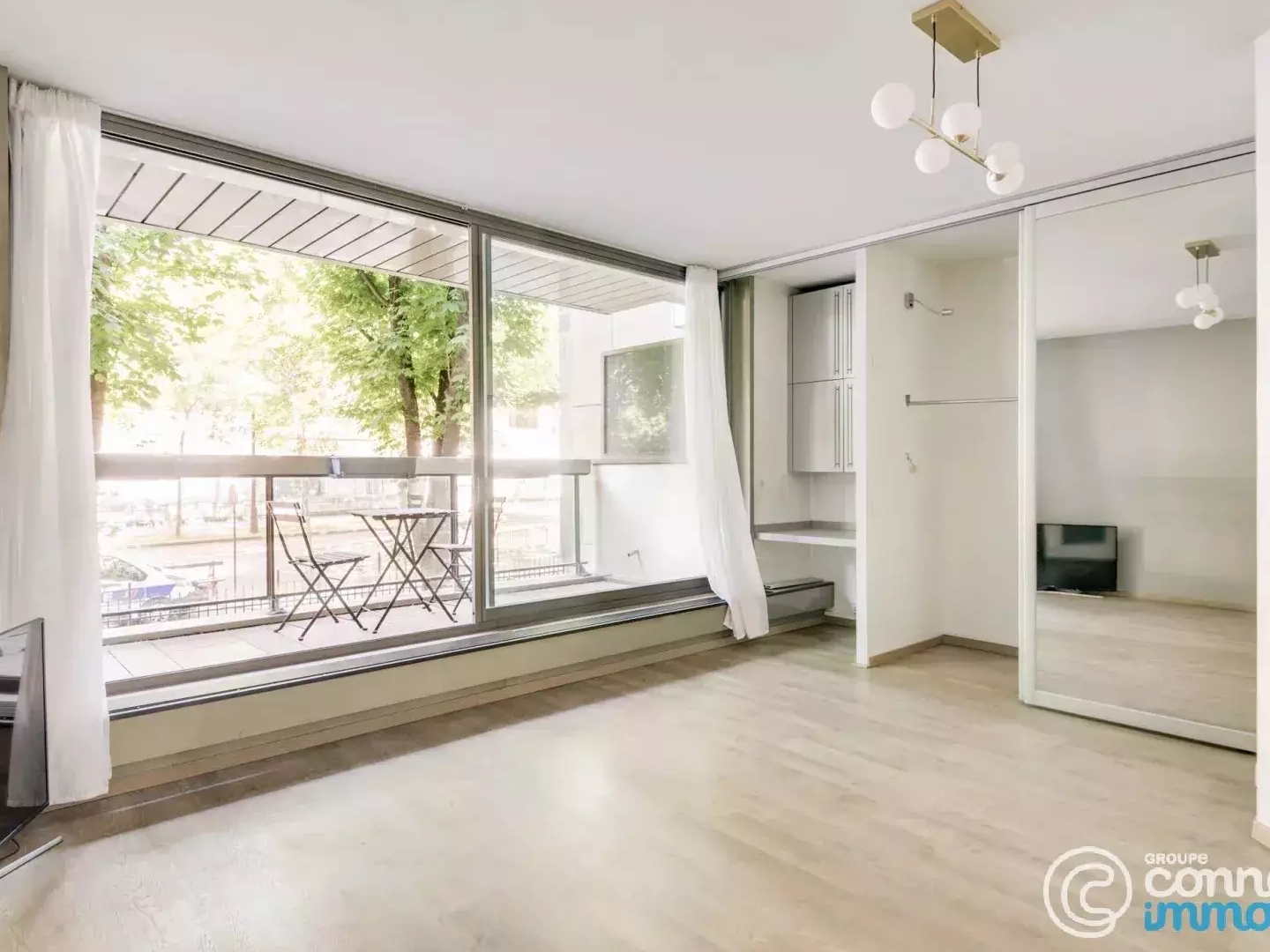 Appartement à vendre - 2 pièces - 51m2 - Paris 16e (75016)