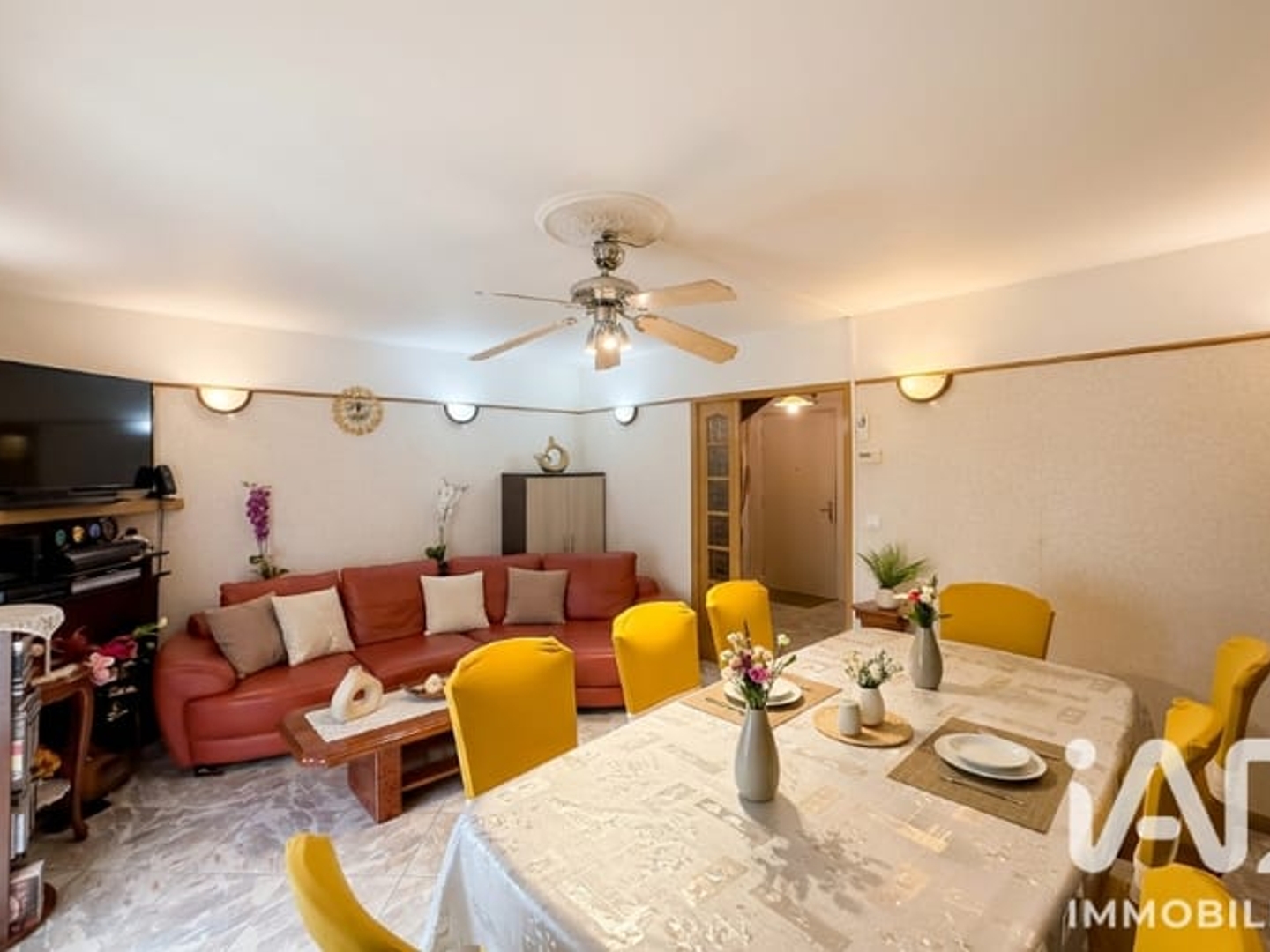 Maison à vendre - 5 pièces - 84m2 - Savigny-Le-Temple (77176)