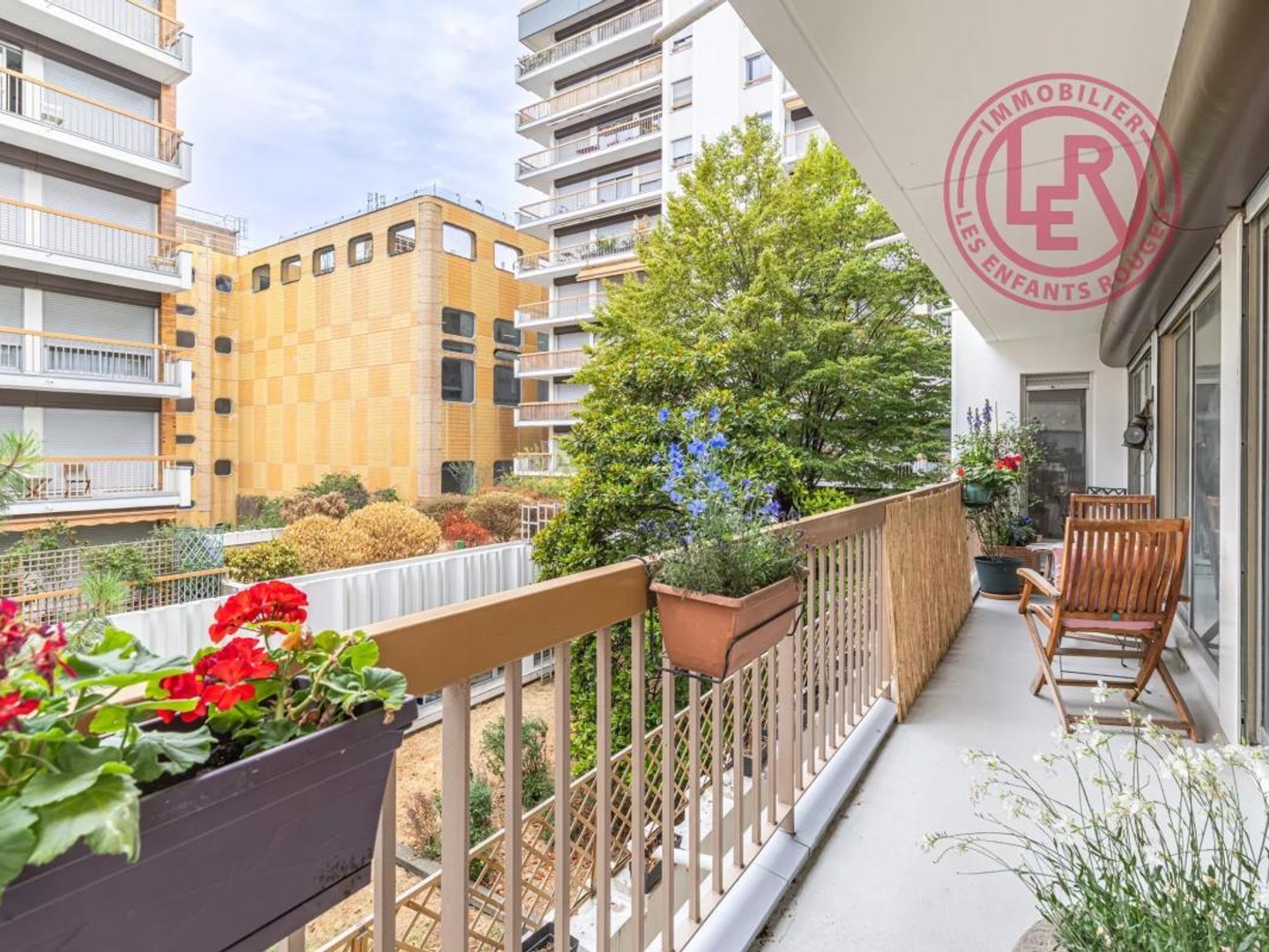 Vends t5 - 89.5 m² - Paris 11ème
