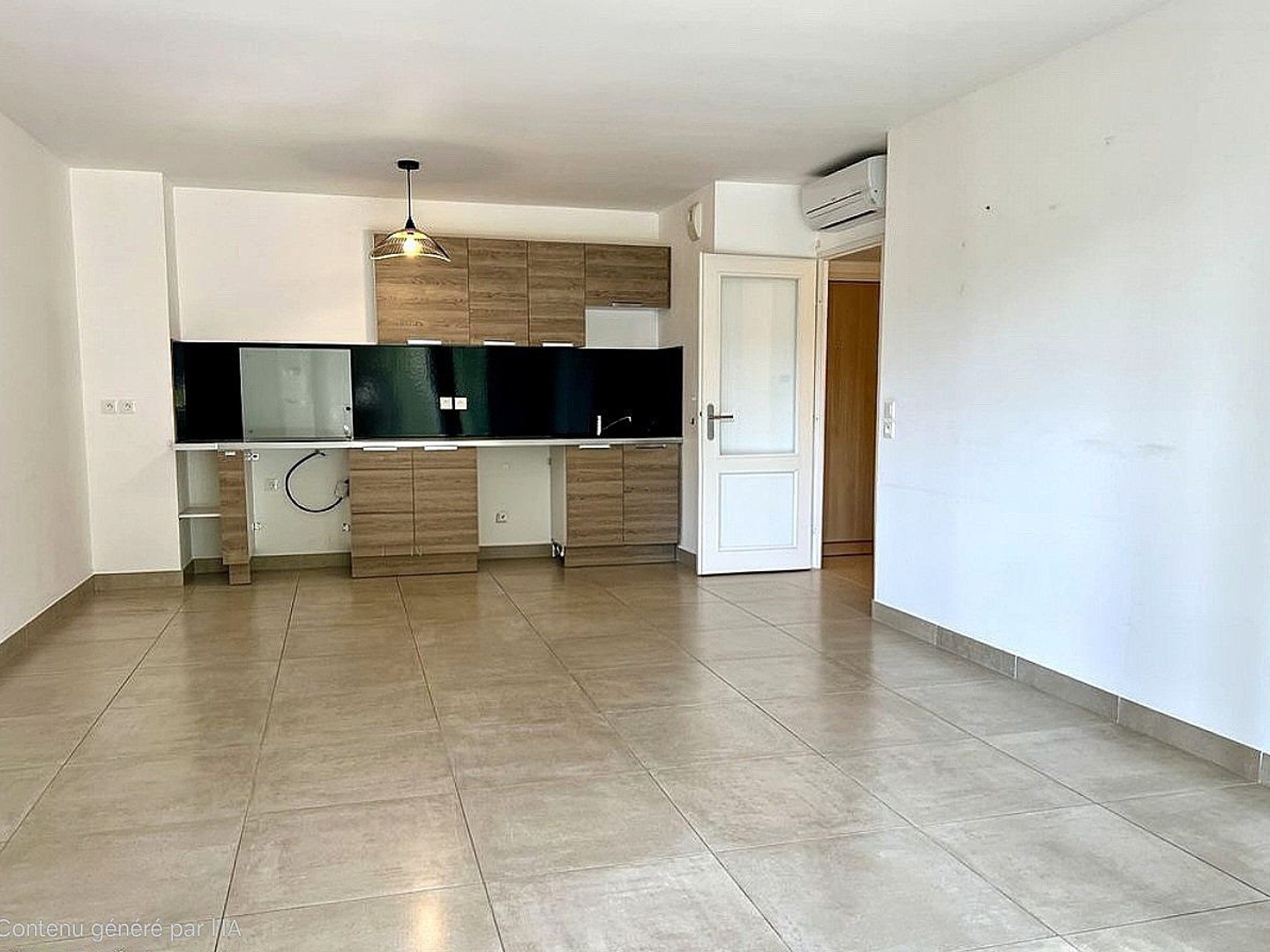 Appartement à vendre - 3 pièces - 62m2 - Cavalaire-Sur-Mer (83240)