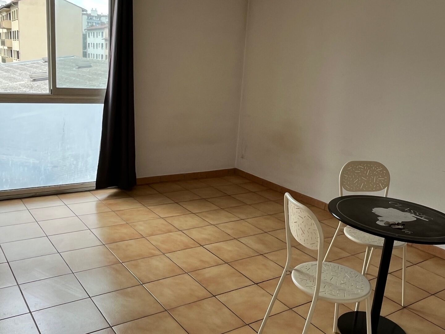 Saint-Michel : studio de 24 m²