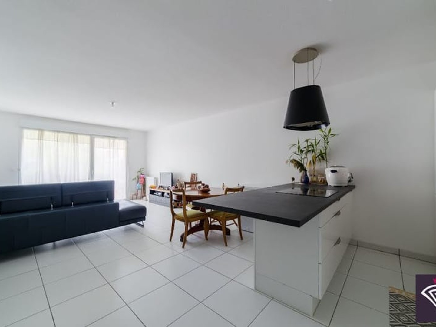 Appartement à vendre - 4 pièces - 87m2 - Saint-Priest (69800)