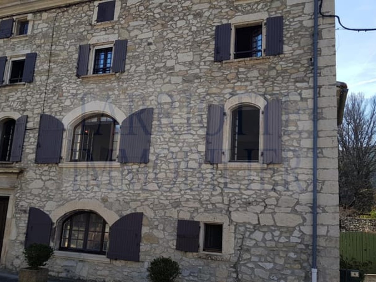 Maison 6 pièces 185 m²