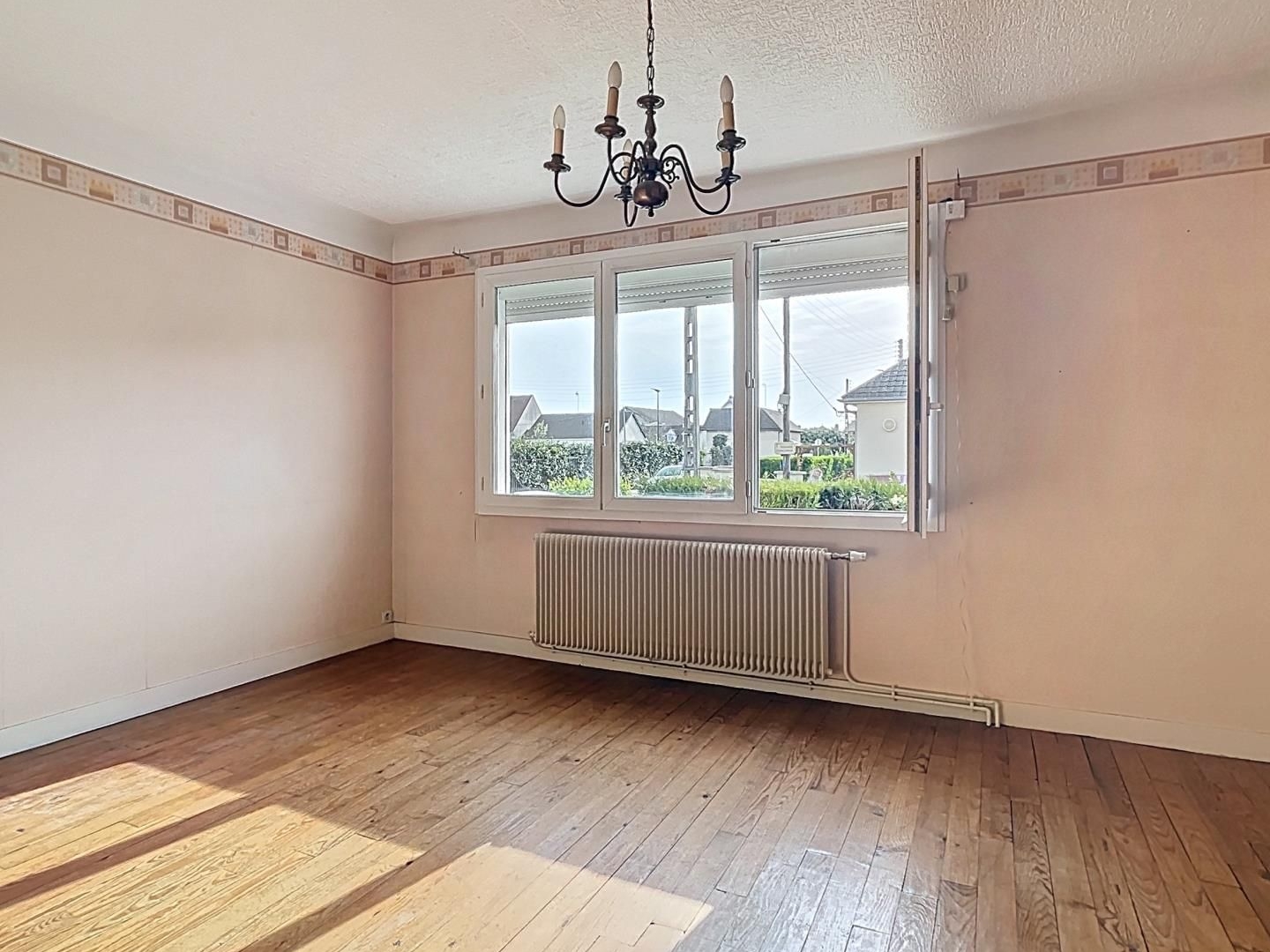 Maison à vendre - 5 pièces - 120m2 - Margny-Lès-Compiègne (60280)