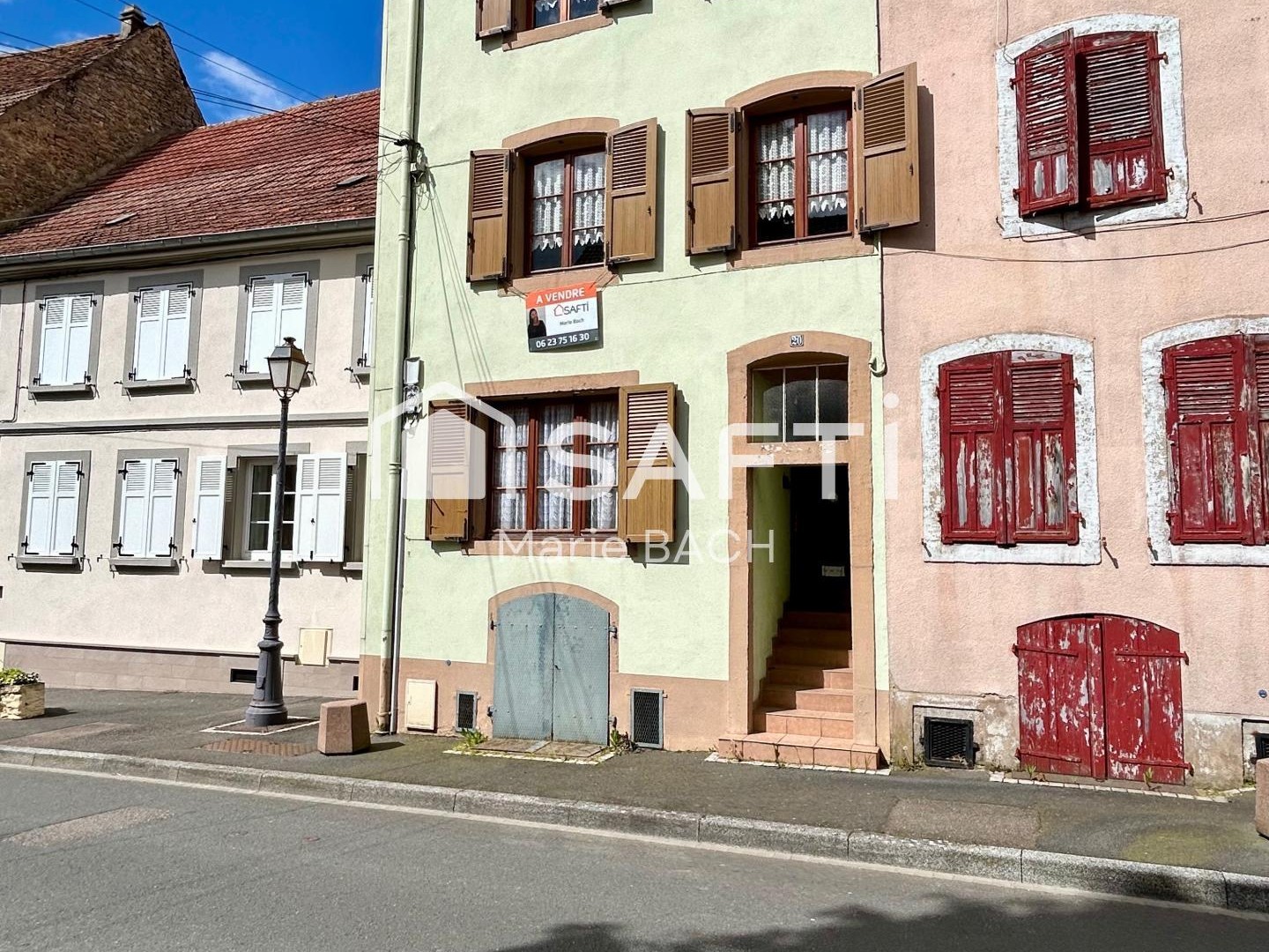 Maison de ville avec extérieur
