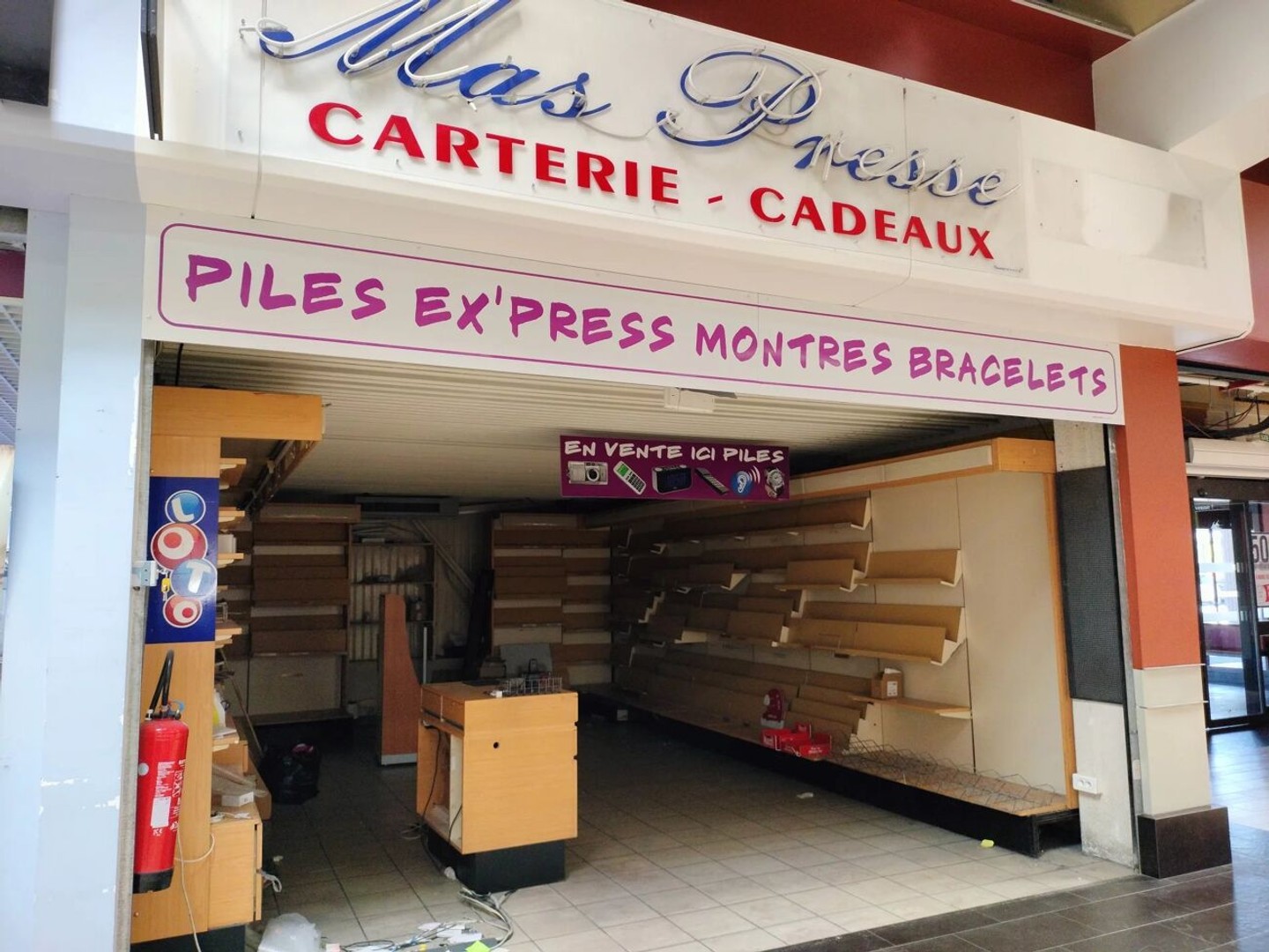 Commerce 1 pièce 40 m²
