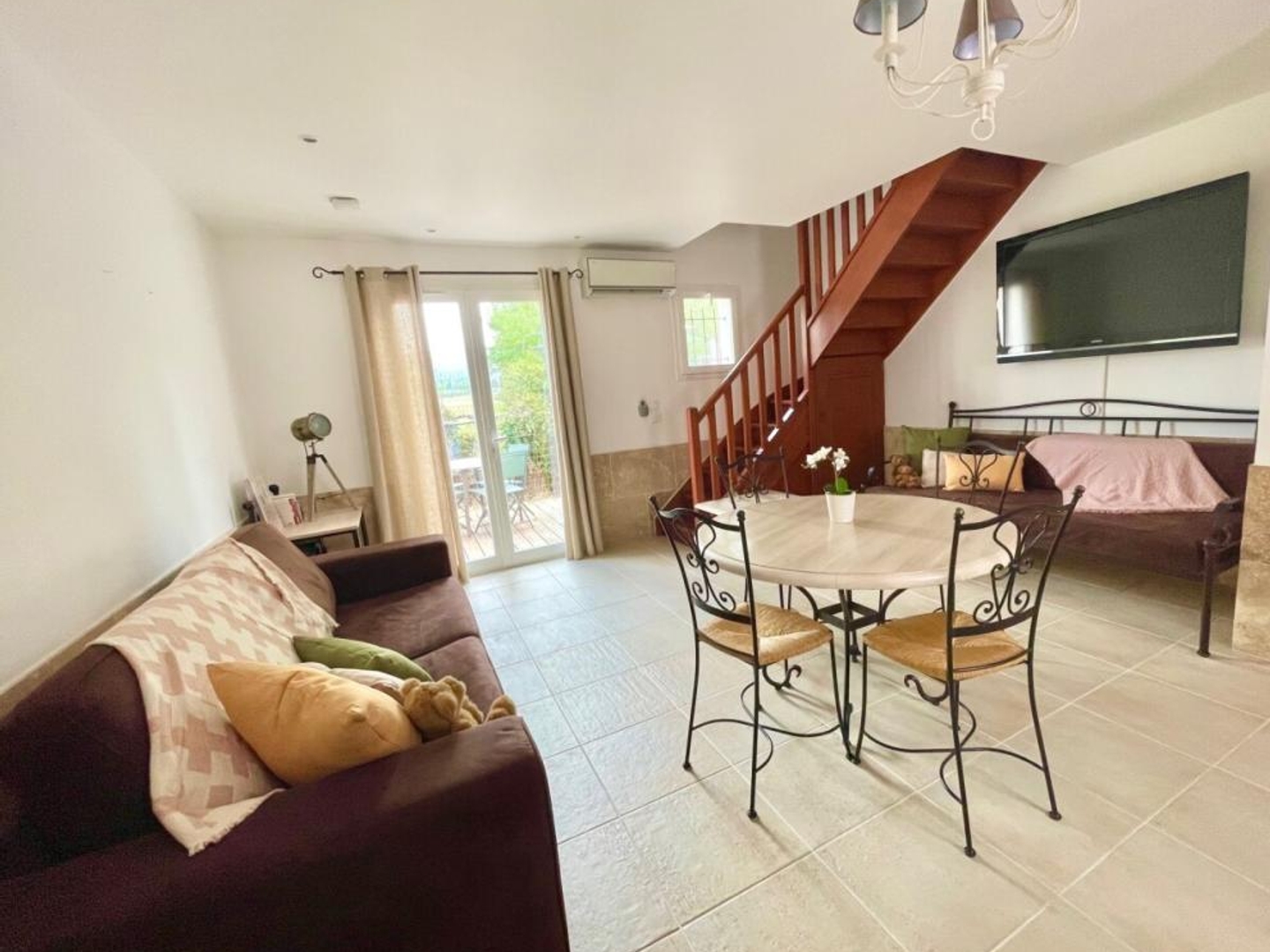 Maison à vendre - 2 pièces - 46m2 - L'isle-Sur-La-Sorgue (84800)