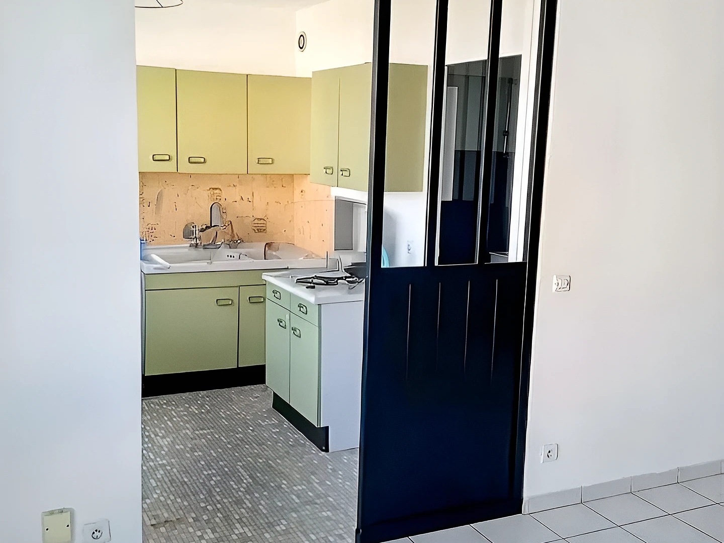 Appartement à vendre - 1 pièce - 48m2 - Lyon 8e (69008)