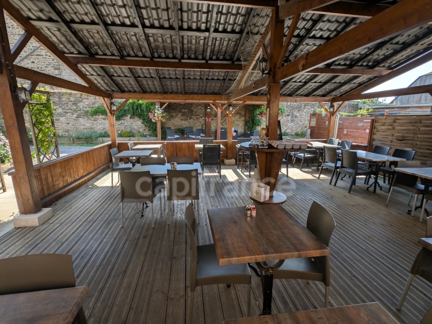 Magasin à vendre - 8 pièces - Tinchebray-Bocage (61800)
