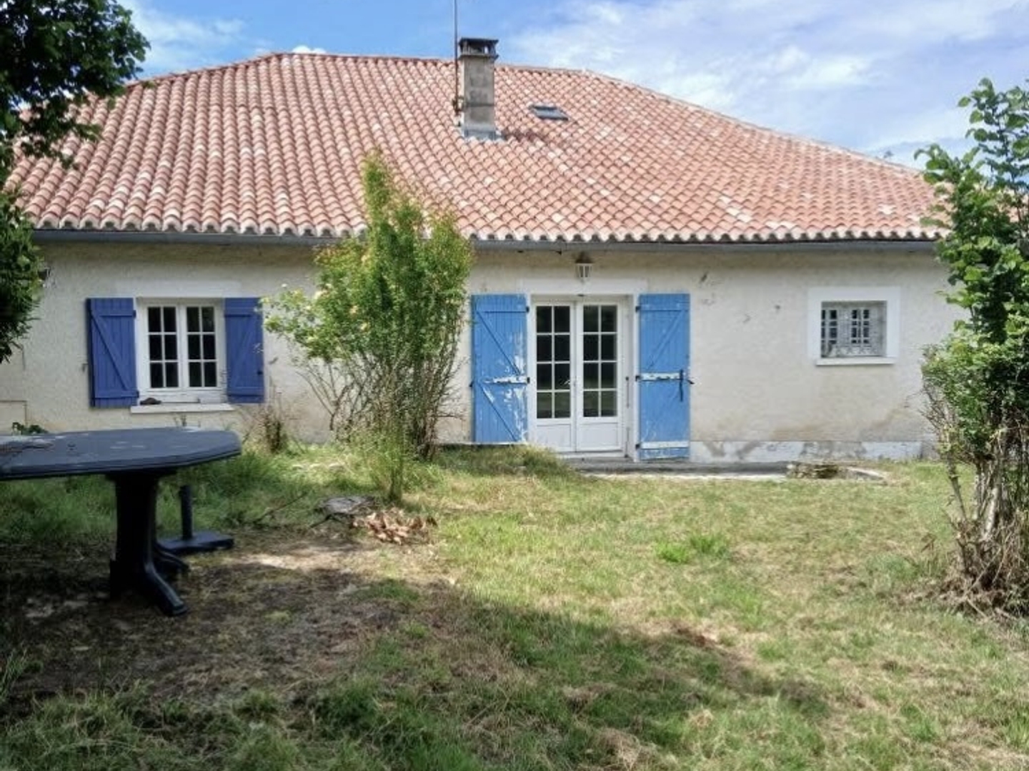 Dordogne - Périgueux -Tocane st apre 24350 - Maison 110 m2 - terrain clos et plat 3000m2 - arboré - 2 chambres