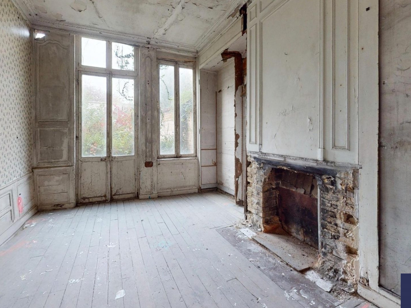 Immeuble à vendre - 300m2 - Châlons-En-Champagne (51000)