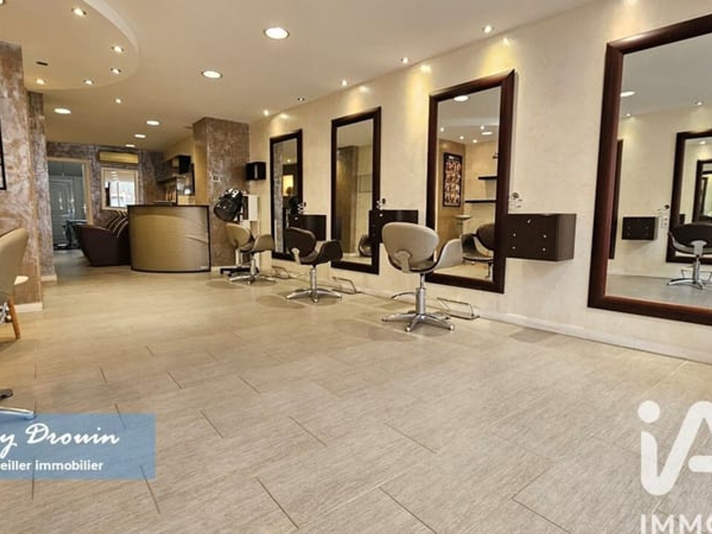 Vente Boutique/Local commercial 99 m²