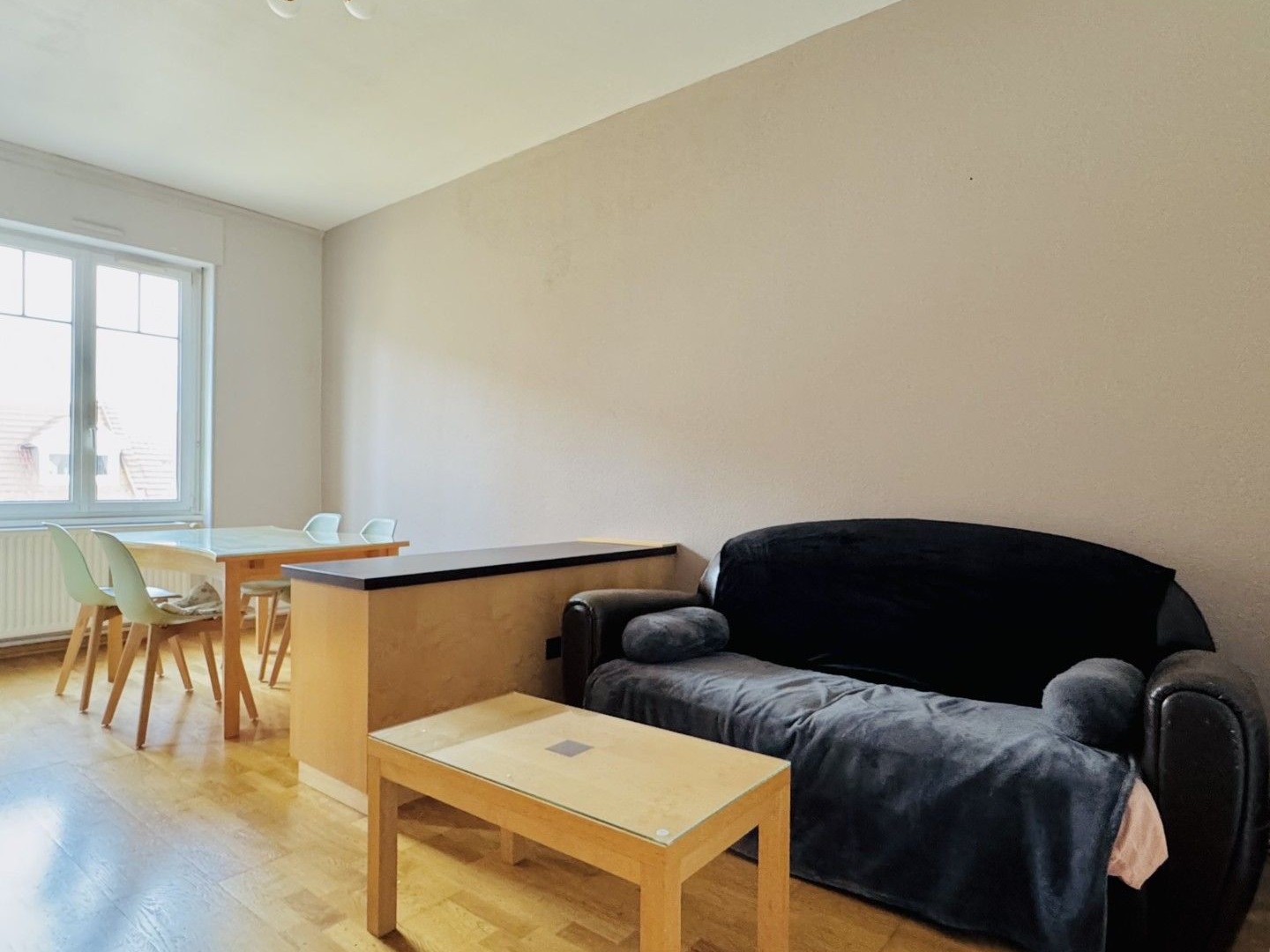 Appartement 4 pièces 77 m²