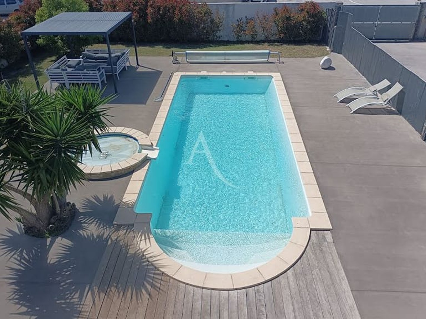 Maison 6 pièces 210 m²