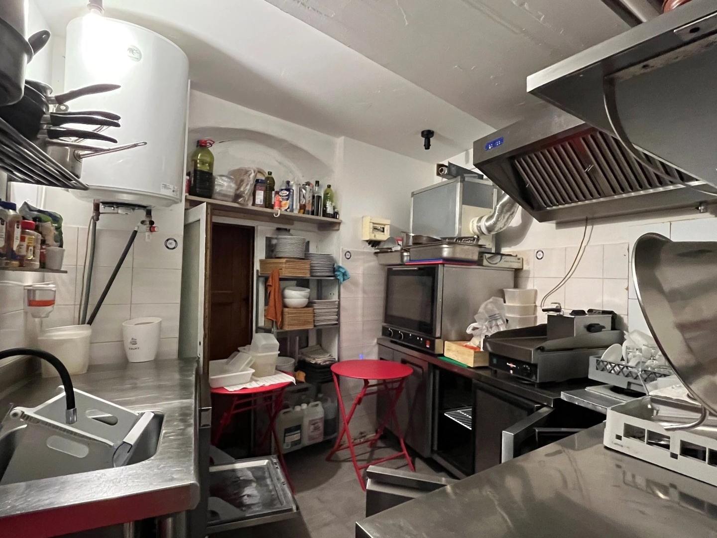 Magasin à vendre - 2 pièces - Toulon (83000)