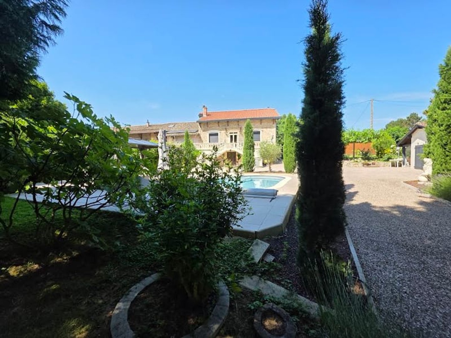 Maison 8 pièces 280 m²
