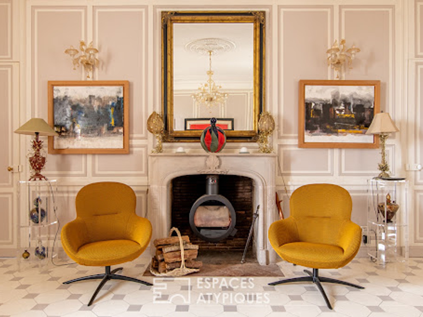 Maison 11 pièces 464 m²