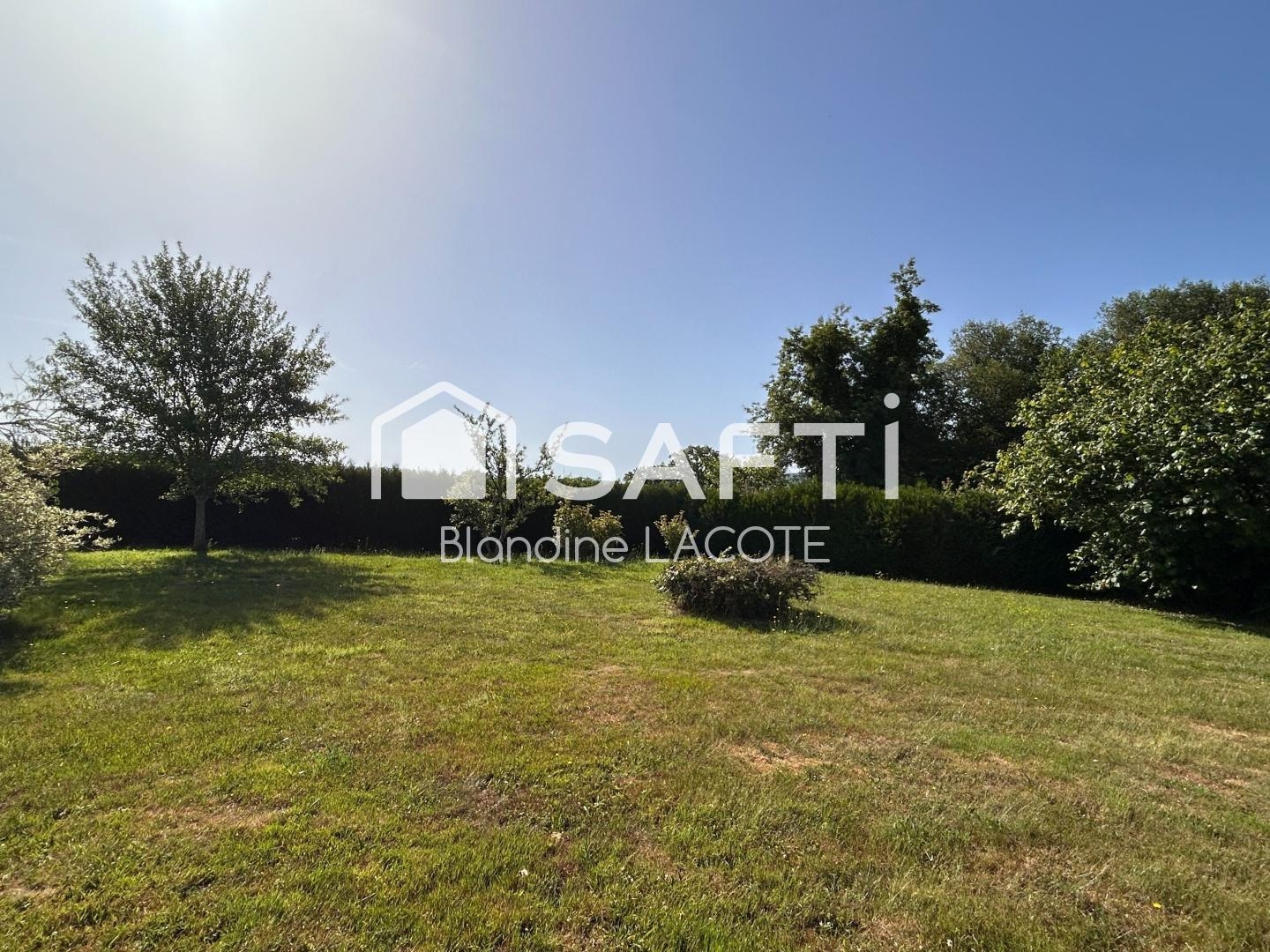 Maison à vendre - 6 pièces - 99m2 - Thauron (23250)