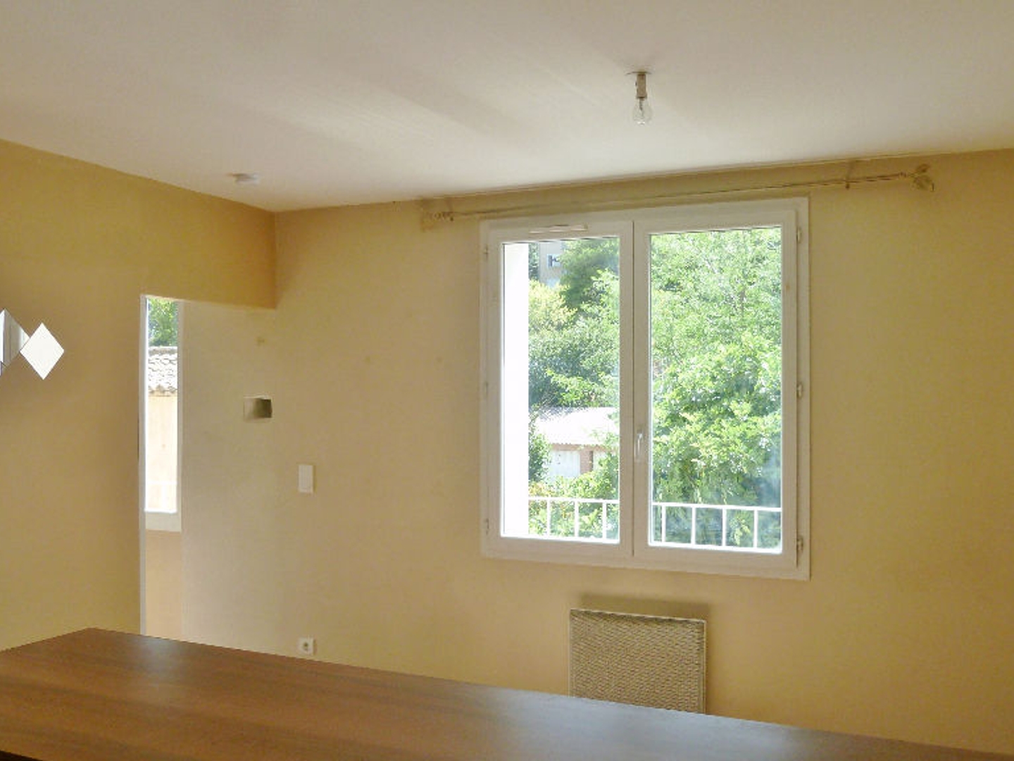 Appartement à vendre - 2 pièces - 38m2 - Le Luc (83340)