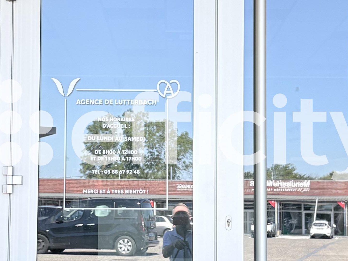Local commercial 3 pièces 124 m²