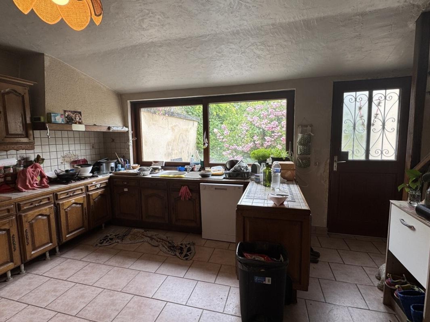 Immeuble à vendre - 7 pièces - 245m2 - Luçay-Le-Mâle (36360)