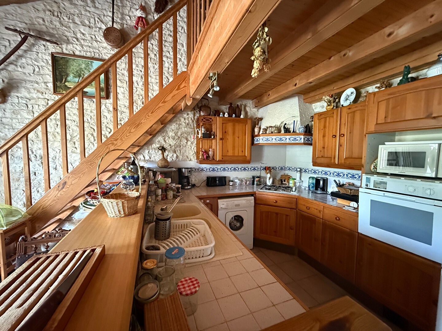 Maison à vendre - 4 pièces - 116m2 - Saint-Saturnin-Du... (17700)