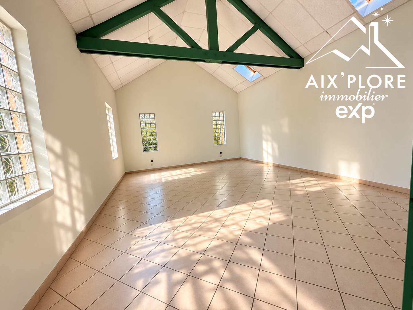 Appartement à vendre - 3 pièces - 84m2 - Saint-Genix-Les-V... (73240)