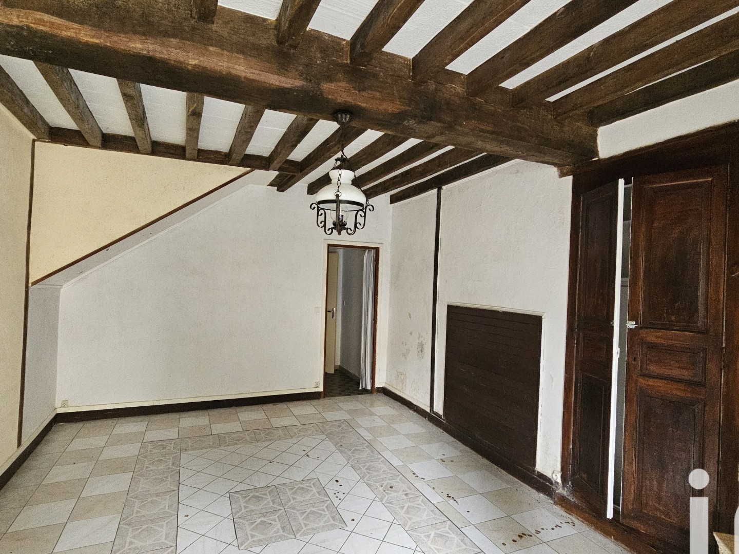 Maison 5 pièces 220 m²