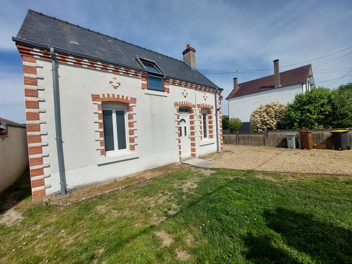 Maison à vendre - 2 pièces - 49m2 - Vierzon (18100)