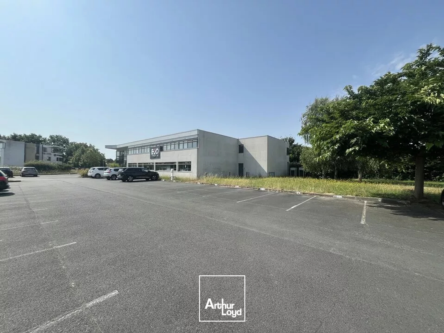 IMMEUBLE D'INVESTISSEMENT POITIERS - 1100 m2